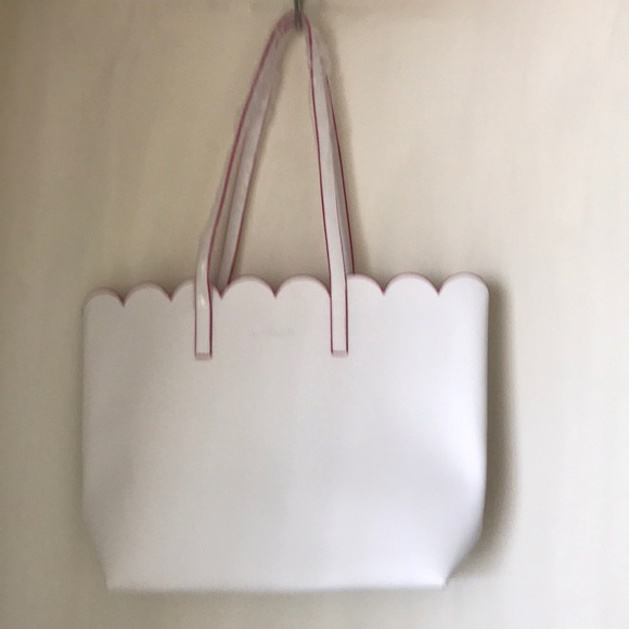 wacoal Handbags - NWOT bag wacoal Handbags - NWOT bag